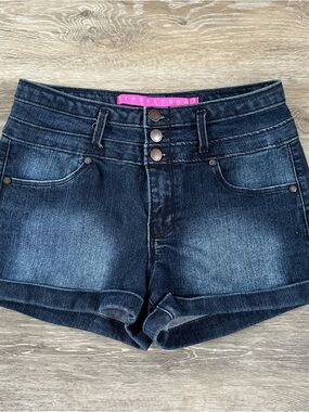 Women’s Tinseltown denim couture blue denim shorts size 7